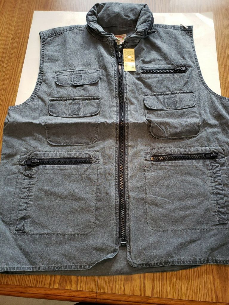 Hooded Bush Vest – Abandoned Republic